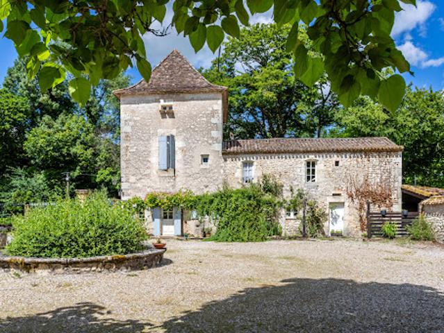 Vente Maison 20 pièces 738 m2 Bergerac