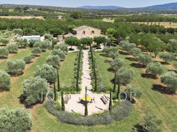 Vente Maison 6 pièces 212 m2 Gordes