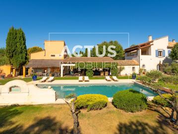 Vente Maison 22 pièces 800 m2 Aix en Provence
