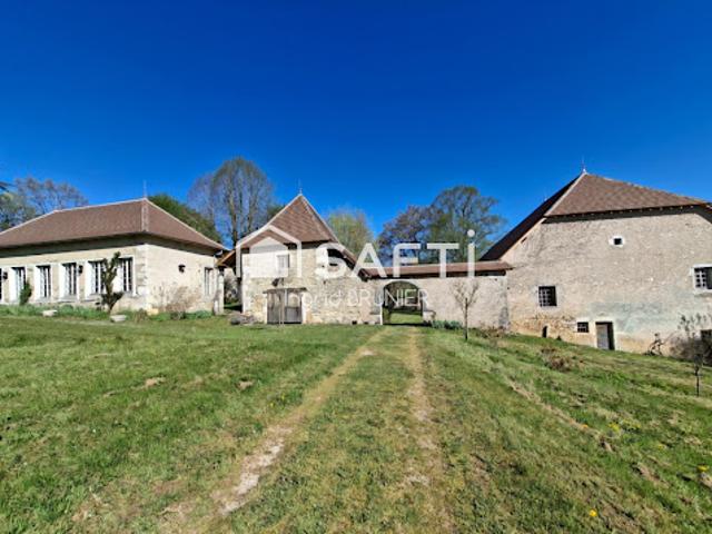 Vente Maison 23 pièces 585 m2 Chazey Bons
