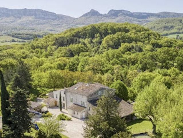Vente Maison 24 pièces 750 m2 Pont de Barret
