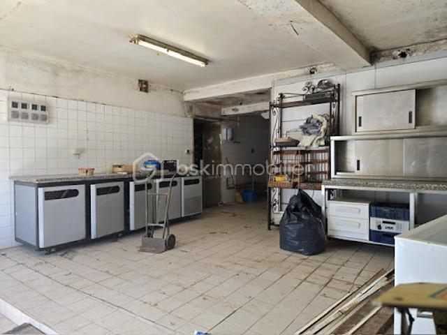 Vente Maison 1 pièce 250 m2 Lembras