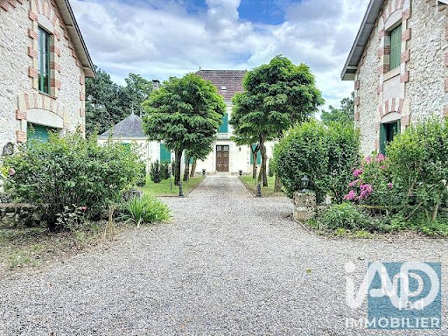 Vente Maison 25 pièces 610 m2 Fleurance