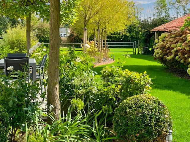 Vente Maison 27 pièces 690 m2 Hardinghen