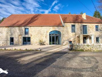 Vente Maison 4 pièces 200 m2 Saint Chamarand
