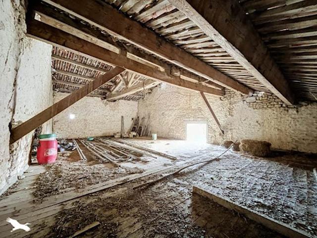 Vente Maison 2 pièces 150 m2 Saint Genis d'Hiersac