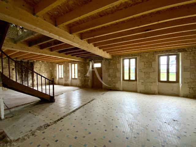 Vente Maison 2 pièces 162 m2 Villexavier