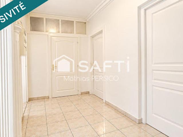 Vente Maison 2 pièces 200 m2 Oyonnax
