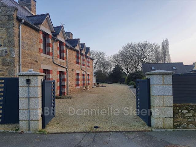 Vente Maison 2 pièces 200 m2 Canihuel