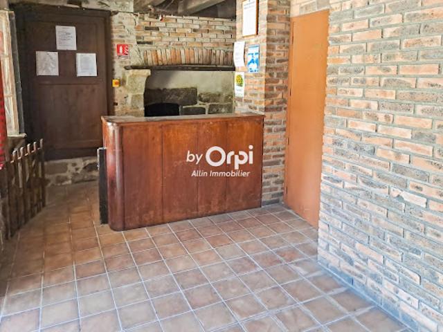 Vente Maison 2 pièces 220 m2 Saint Loup
