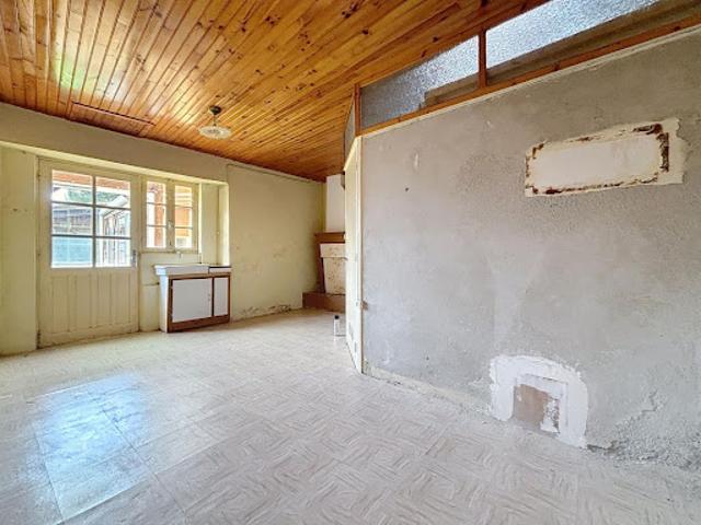 Vente Maison 8 pièces 295 m2 Bourgneuf
