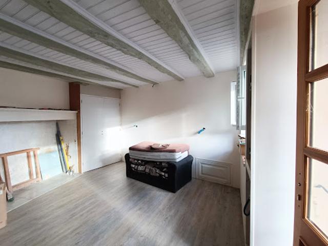 Vente Maison 2 pièces 33 m2 Cubjac