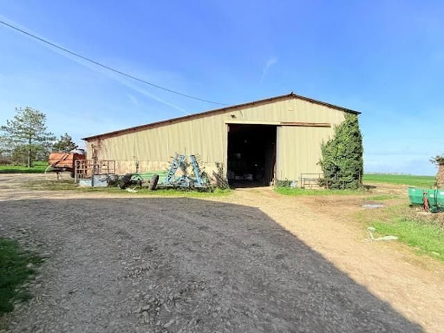 Vente Maison 2 pièces 400 m2 Doeuil sur le Mignon