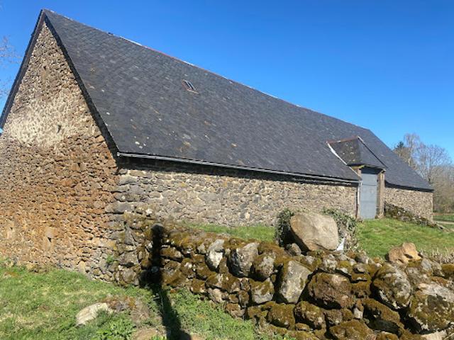 Vente Maison 2 pièces 400 m2 Le Monteil