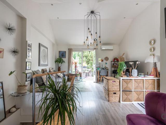 Vente Maison 2 pièces 60.5 m2 Chennevieres sur marne