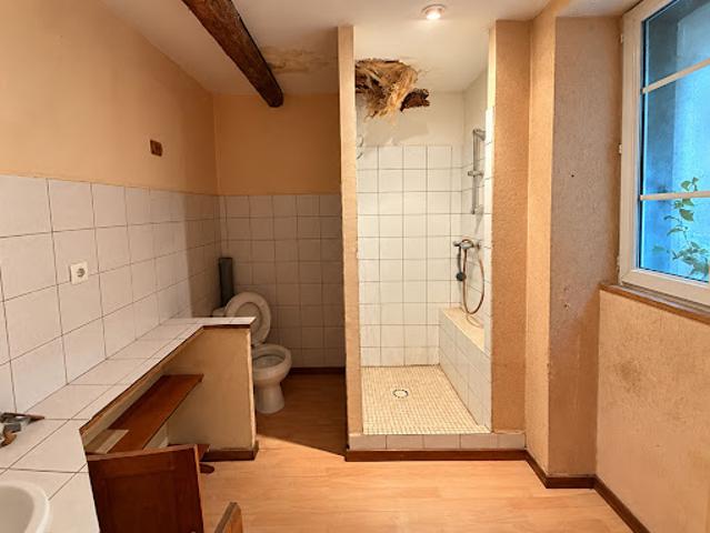 Vente Maison 2 pièces 63 m2 Névian