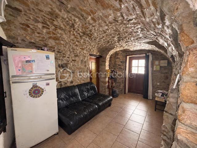 Vente Maison 2 pièces 66.61 m2 Saint Just et Vacquières