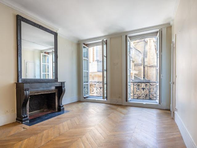 Vente Maison 2 pièces 68 m2 Paris 1er