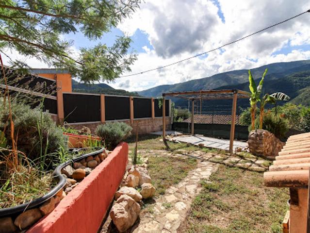 Vente Maison 2 pièces 70 m2 Roquesteron