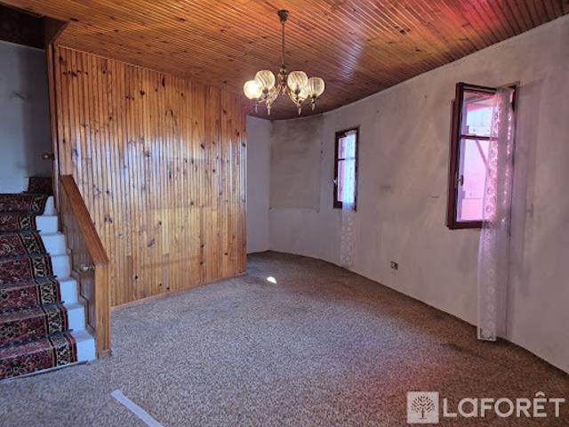 Vente Maison 2 pièces 73 m2 Eus