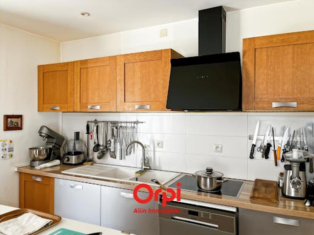 Vente Maison 2 pièces 83.78 m2 Deux Chaises
