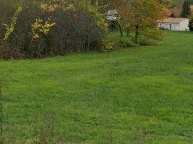 Vente Maison 2 pièces 85 m2 Savignac les Eglises