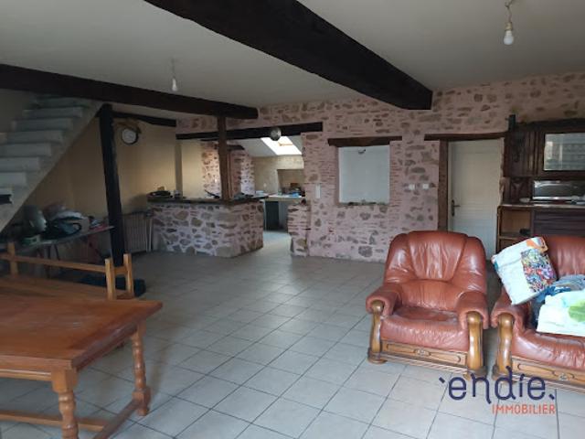 Vente Maison 2 pièces 90 m2 Saint Désiré