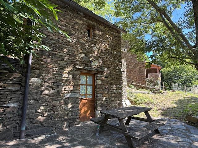 Vente Maison 2 pièces 92 m2 Dompnac