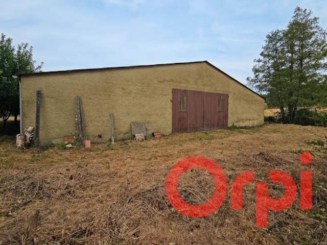 Vente Maison 2 pièces 935 m2 Aveze