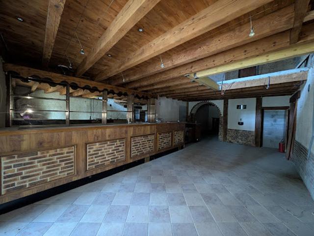 Vente Maison 2 pièces 93 m2 Saint André le Bouchoux
