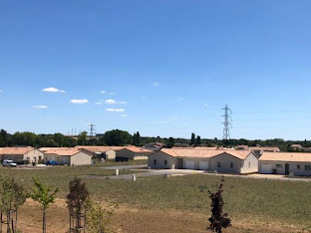 Vente Maison 2 pièces 95 m2 Chasseneuil du Poitou