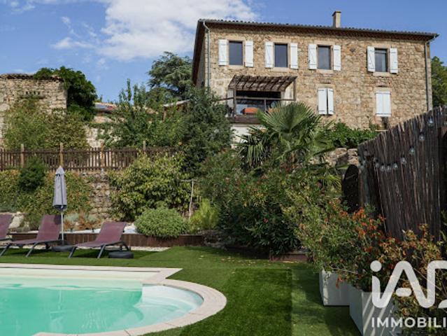 Vente Maison 30 pièces 500 m2 Silhac