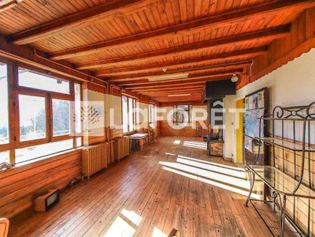 Vente Maison 30 pièces 828.27 m2 Embrun
