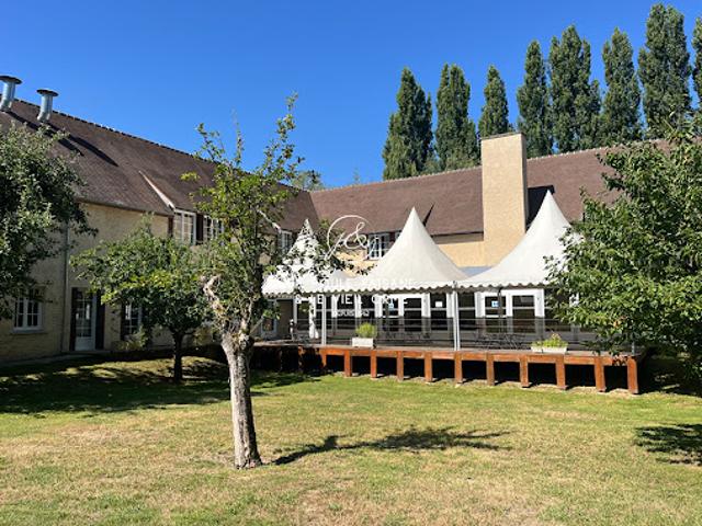 Vente Maison 35 pièces 1500 m2 Houdan