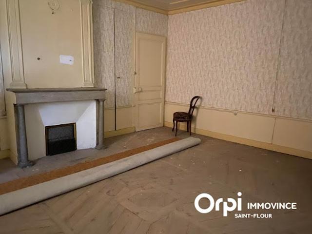 Vente Maison 36 pièces 850 m2 Saint Flour