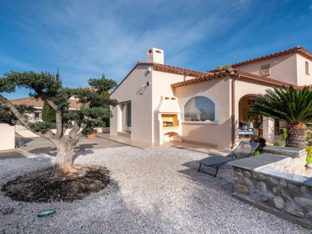 Vente maison 7 Pièce s 200m² Cabestany