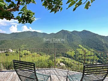 Vente Maison 7 pièces 200 m2 Eygluy Escoulin