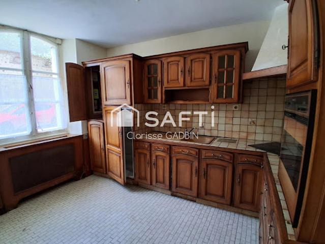 Vente Maison 7 pièces 105 m2 Livre la touche