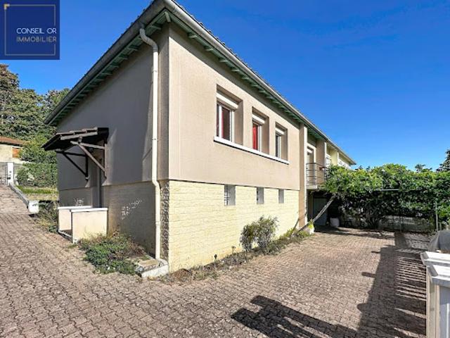 Vente Maison 7 pièces 106 m2 Pierre benite