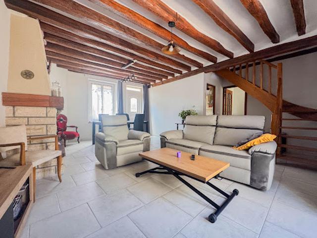 Vente Maison 7 pièces 115 m2 Champcevrais