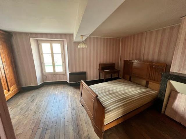 Vente Maison 7 pièces 116 m2 Saint Denis de Jouhet