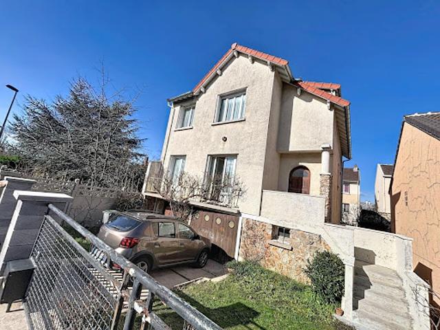 Vente Maison 7 pièces 117 m2 Massy