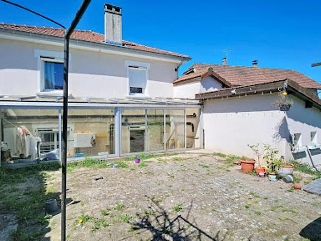Vente Maison 7 pièces 117 m2 Doissin