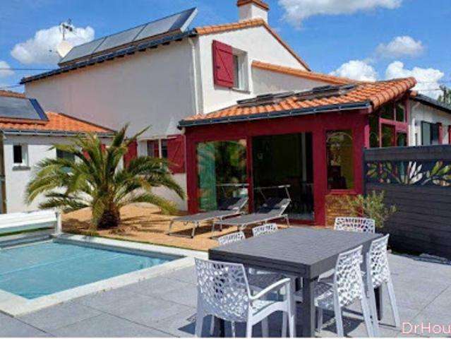Vente Maison 7 pièces 117.11 m2 Legé