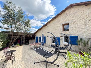 Vente Maison 7 pièces 110 m2 Champagne Mouton