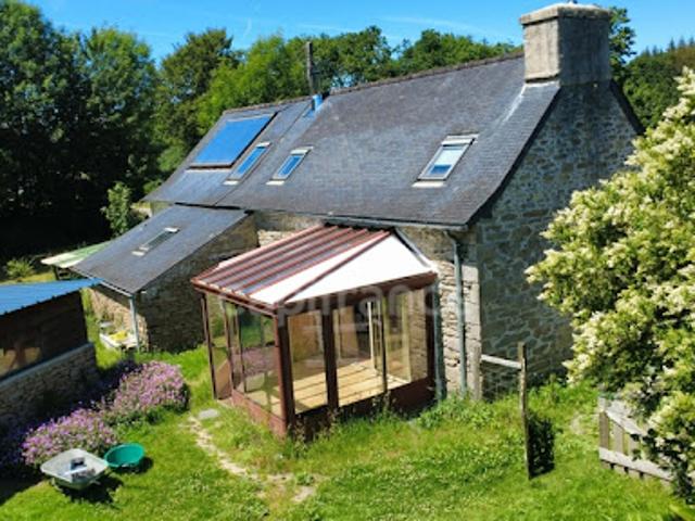 Vente Maison 7 pièces 110 m2 La Feuillée