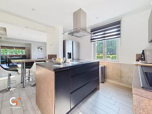Vente Maison 7 pièces 110 m2 Grand Bourgtheroulde