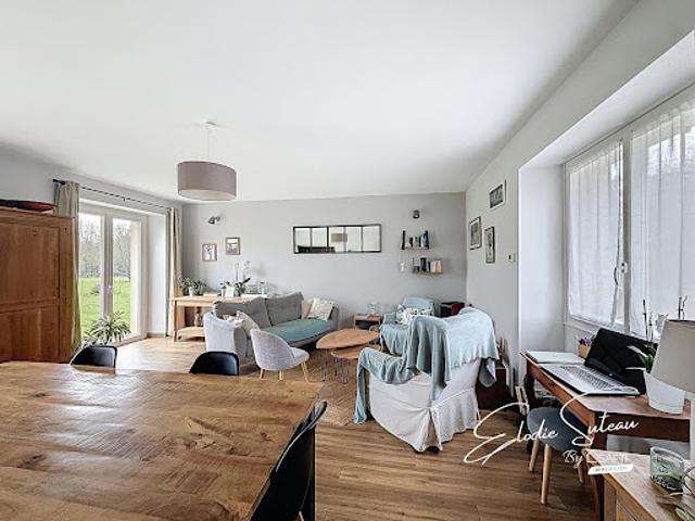 Vente Maison 7 pièces 110 m2 Soulaire et Bourg