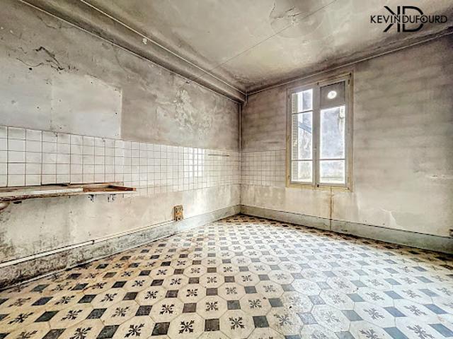 Vente Maison 7 pièces 110 m2 Vals les Bains