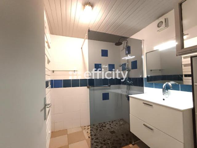 Vente Maison 7 pièces 112 m2 Thiers